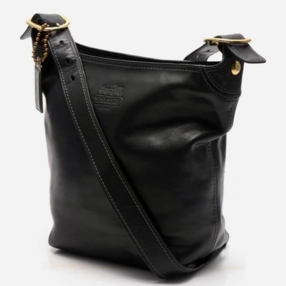 Coach Handbags - COACH Vintage Slim Duffle Sac 12376 Black Leather Shoulder Bag